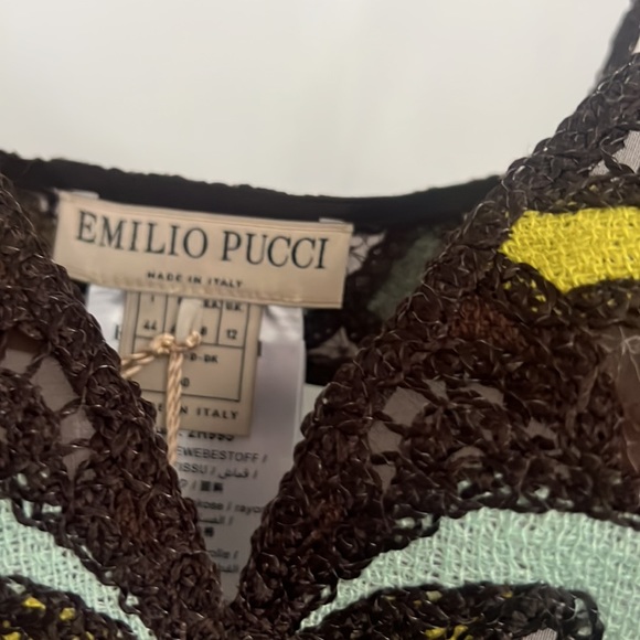 Amazing vibrant embroidery top from Emilio Pucci - Picture 2 of 6